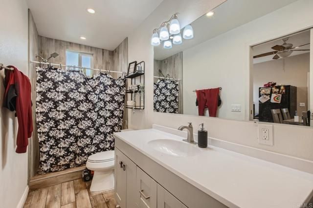 29807 Valley Center Rd., Valley Center, CA 92082