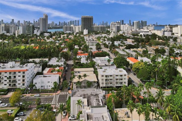 717 Espanola Way 204, Miami Beach, FL 33139