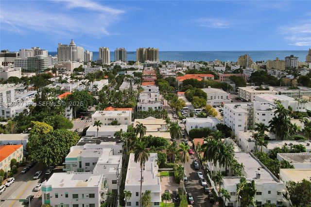 717 Espanola Way 204, Miami Beach, FL 33139