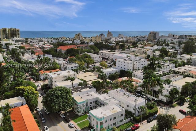 717 Espanola Way 204, Miami Beach, FL 33139