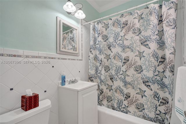 717 Espanola Way 204, Miami Beach, FL 33139