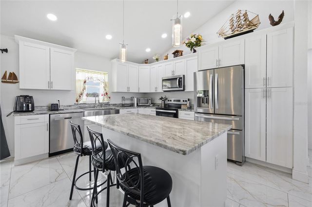 39 DOGWOOD TRAIL, Ocala, FL 34472