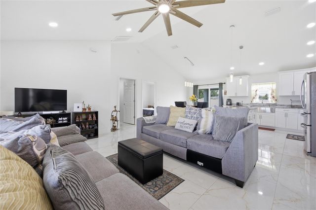 39 DOGWOOD TRAIL, Ocala, FL 34472