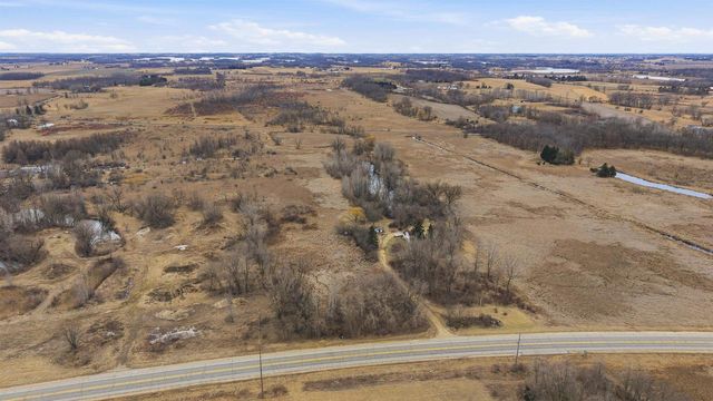 4301 W State Road 33 Road, Horicon, WI 53032