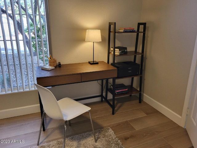 9013 W KERRY Lane, Peoria, AZ 85382