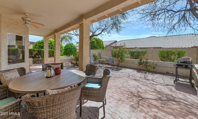 9013 W KERRY Lane, Peoria, AZ 85382