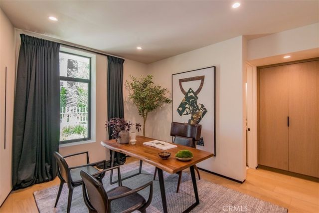 9018 Dorrington Avenue, West Hollywood, CA 90048