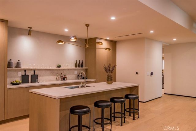 9018 Dorrington Avenue, West Hollywood, CA 90048