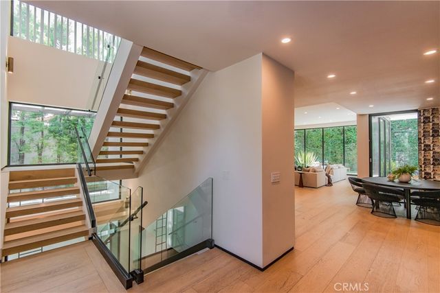9018 Dorrington Avenue, West Hollywood, CA 90048
