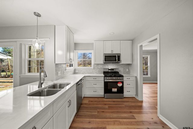 2809 Robertson Ave, Tyler, TX 75701