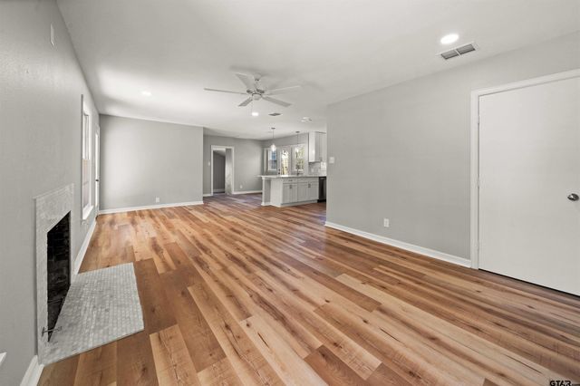 2809 Robertson Ave, Tyler, TX 75701