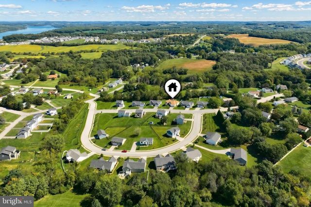 50 FOX RUN RD, Hanover, PA 17331