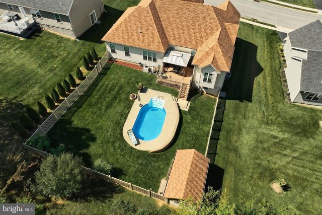 50 FOX RUN RD, Hanover, PA 17331