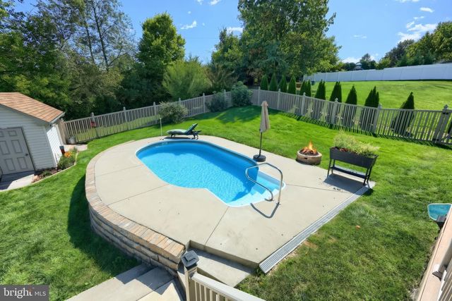 50 FOX RUN RD, Hanover, PA 17331