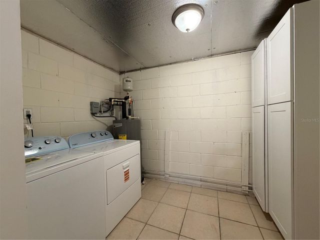 1740 W WALNUT STREET, Tampa, FL 33607