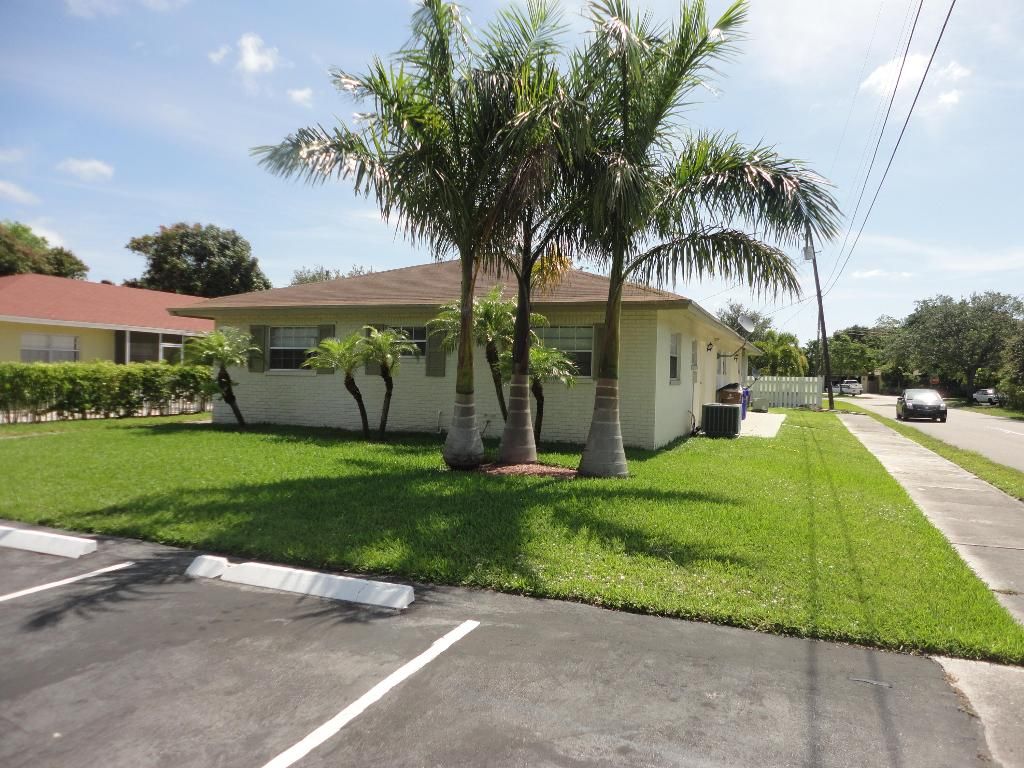 96 SE 3rd Avenue A, Deerfield Beach, FL 33441
