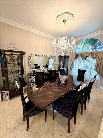 9494 SW 125th Ter, Miami, FL 33176