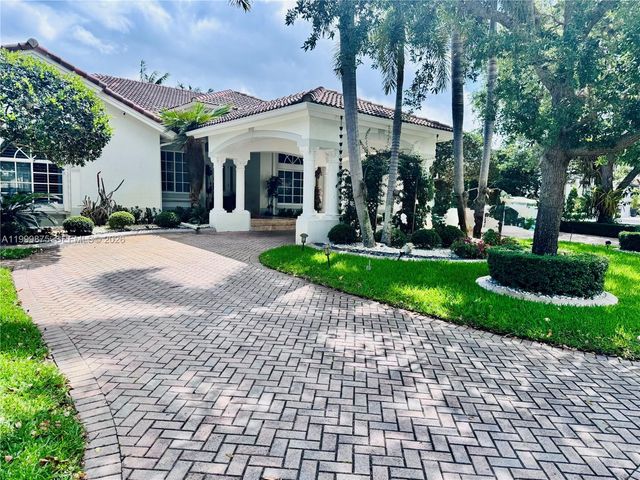 9494 SW 125th Ter, Miami, FL 33176