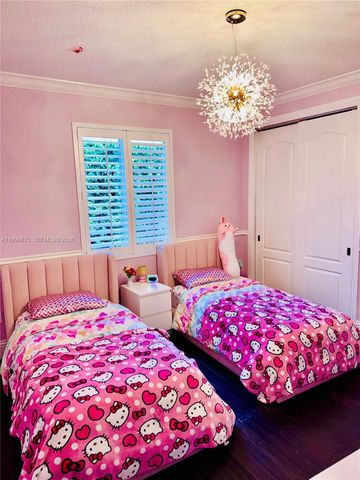 9494 SW 125th Ter, Miami, FL 33176