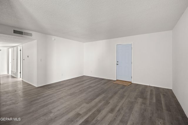 10701 OPALSTONE Street, El Paso, TX 79924