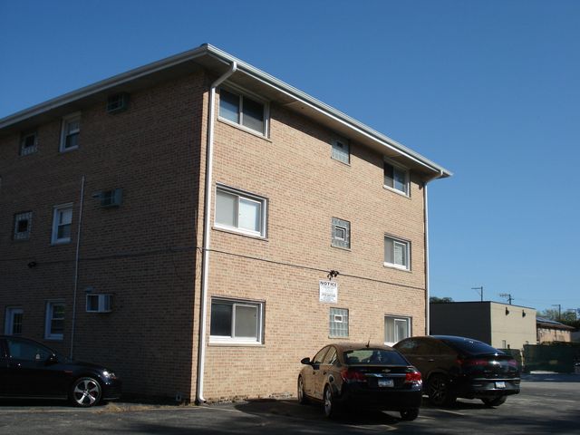 8751 W 79th Street 1, Justice, IL 60458