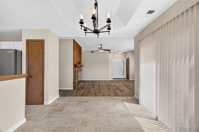 1401 Hemingway Lane H, Weldon Spring, MO 63304