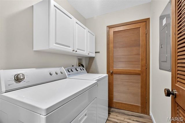 1401 Hemingway Lane H, Weldon Spring, MO 63304