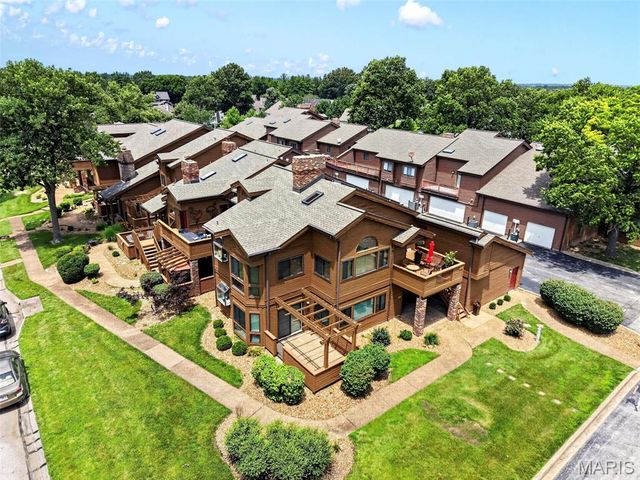 1401 Hemingway Lane H, Weldon Spring, MO 63304