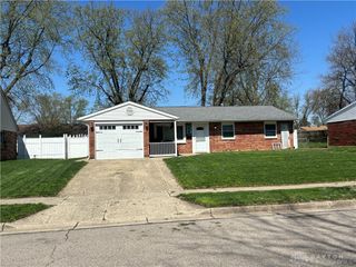 1974 Connecticut Drive, Xenia, OH 45385