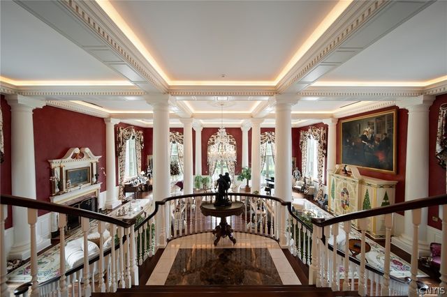 15 Meadowood Lane, Chenango, NY 13901