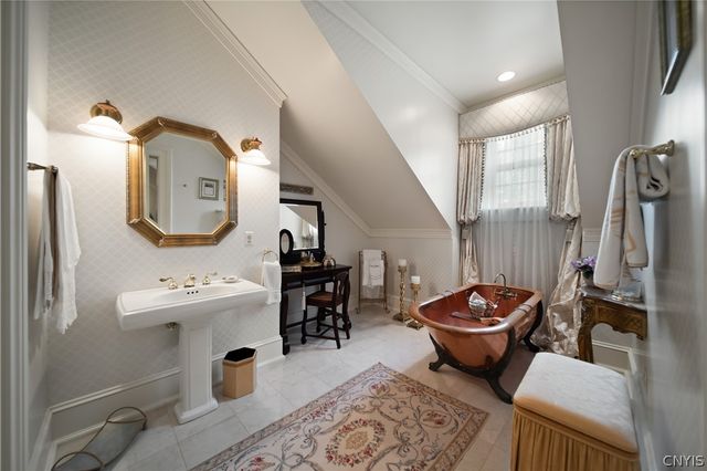 15 Meadowood Lane, Chenango, NY 13901