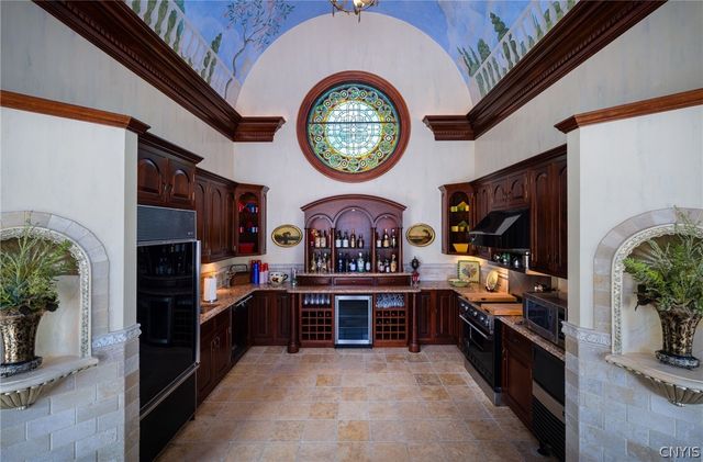 15 Meadowood Lane, Chenango, NY 13901