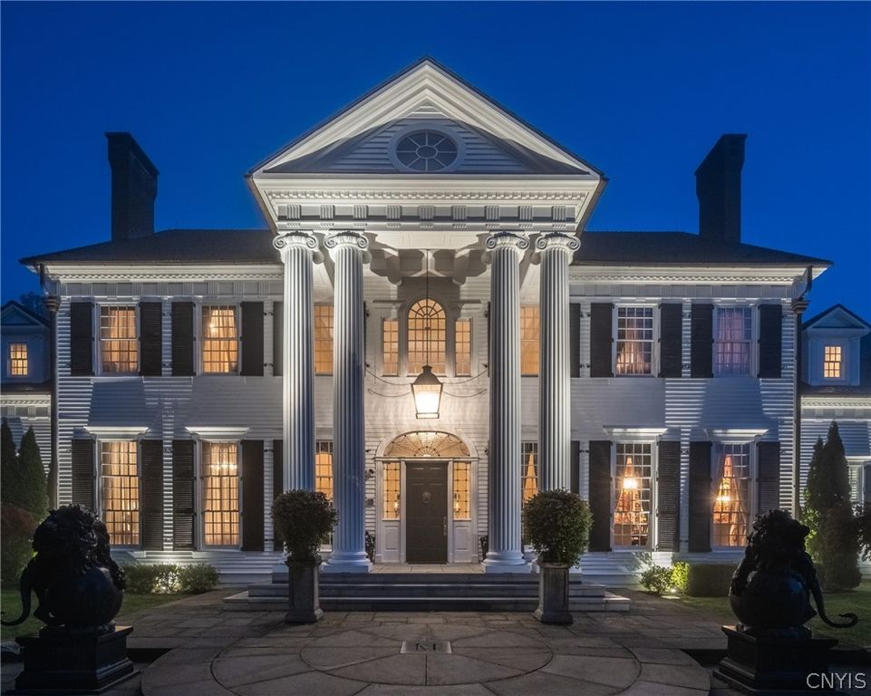 15 Meadowood Lane, Chenango, NY 13901