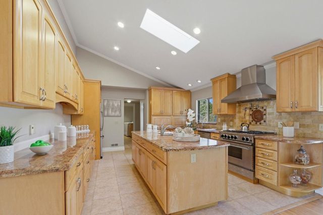12387 Stonebrook Drive, Los Altos Hills, CA 94022