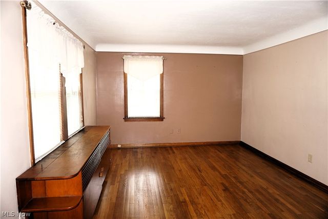 3938 E 364th Street, Willoughby, OH 44094