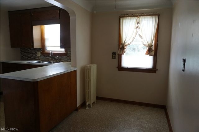 3938 E 364th Street, Willoughby, OH 44094