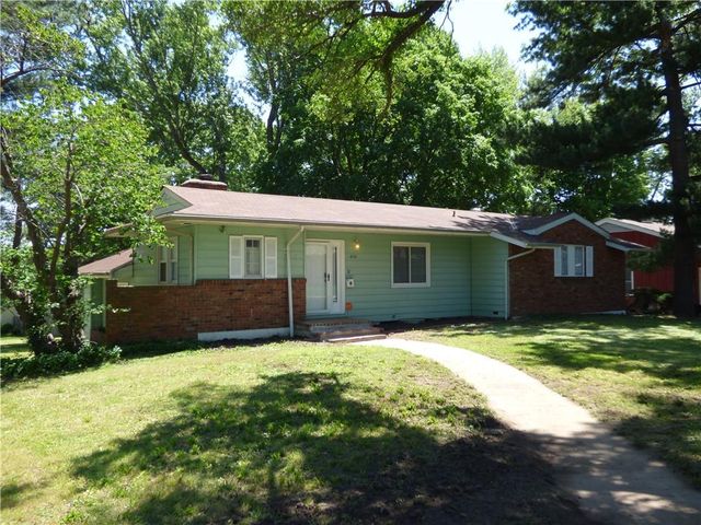 6101 Lane Avenue, Raytown, MO 64133