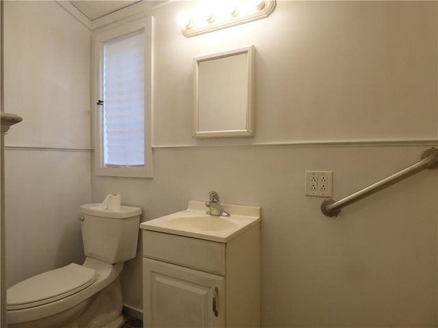 6101 Lane Avenue, Raytown, MO 64133