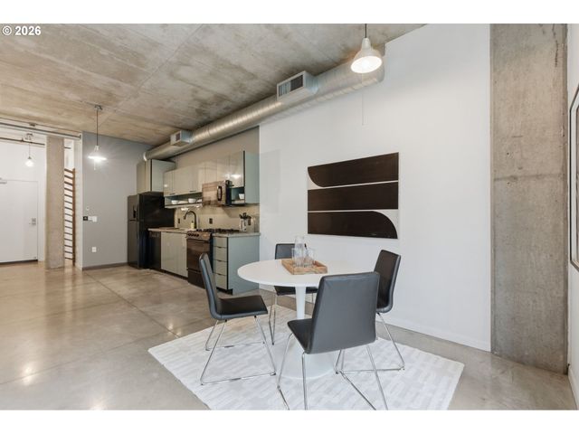 1030 Nw 12TH Ave 130, Portland, OR 97209