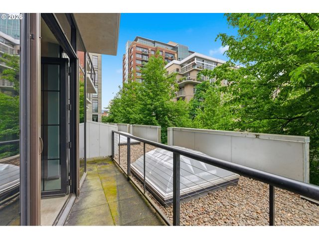 1030 Nw 12TH Ave 130, Portland, OR 97209