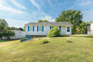 1974 Tara Dr, North Huntingdon, PA 15642