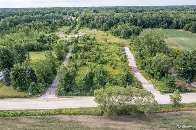 35191 31 Mile Road, Lenox, MI 48050