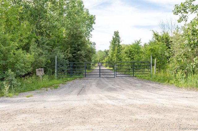 35191 31 Mile Road, Lenox, MI 48050