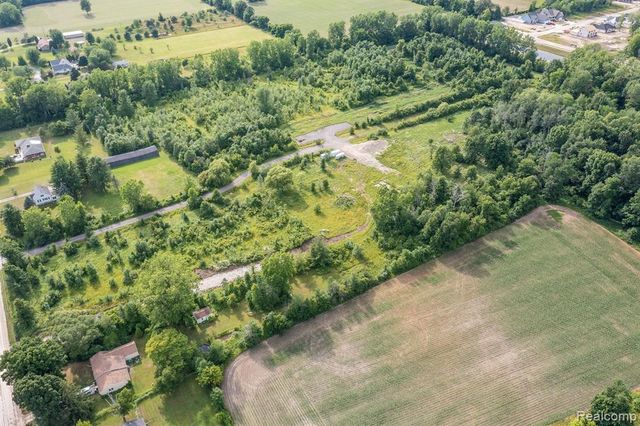 35191 31 Mile Road, Lenox, MI 48050