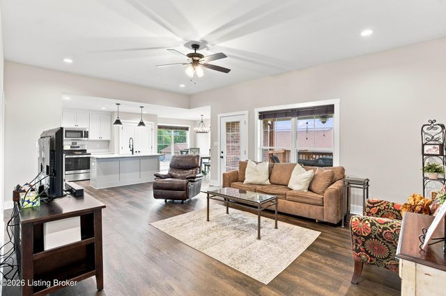 215 Wills Way, Taylorsville, KY 40071