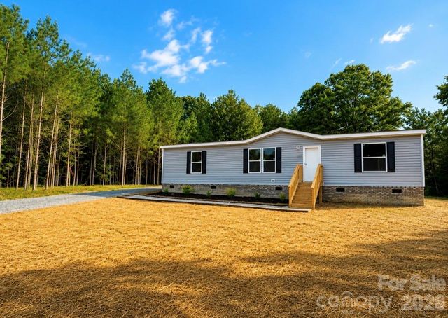 5932 Shirley Road, Fort Lawn, SC 29714