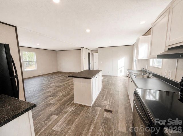 5932 Shirley Road, Fort Lawn, SC 29714