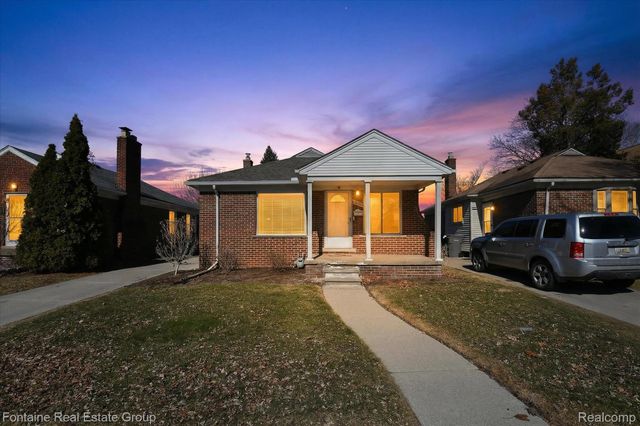 23640 Hollander Street, Dearborn, MI 48128