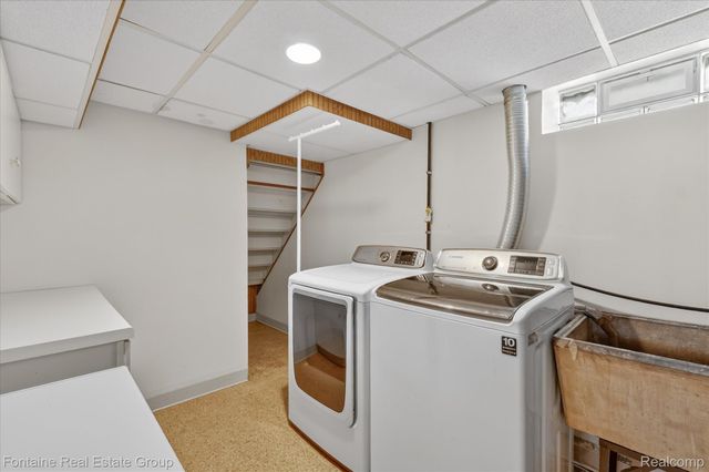 23640 Hollander Street, Dearborn, MI 48128