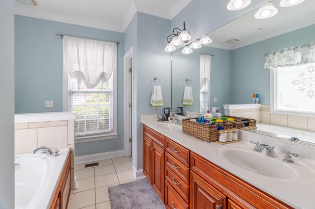 5553 Jonquil Lane, Ooltewah, TN 37363
